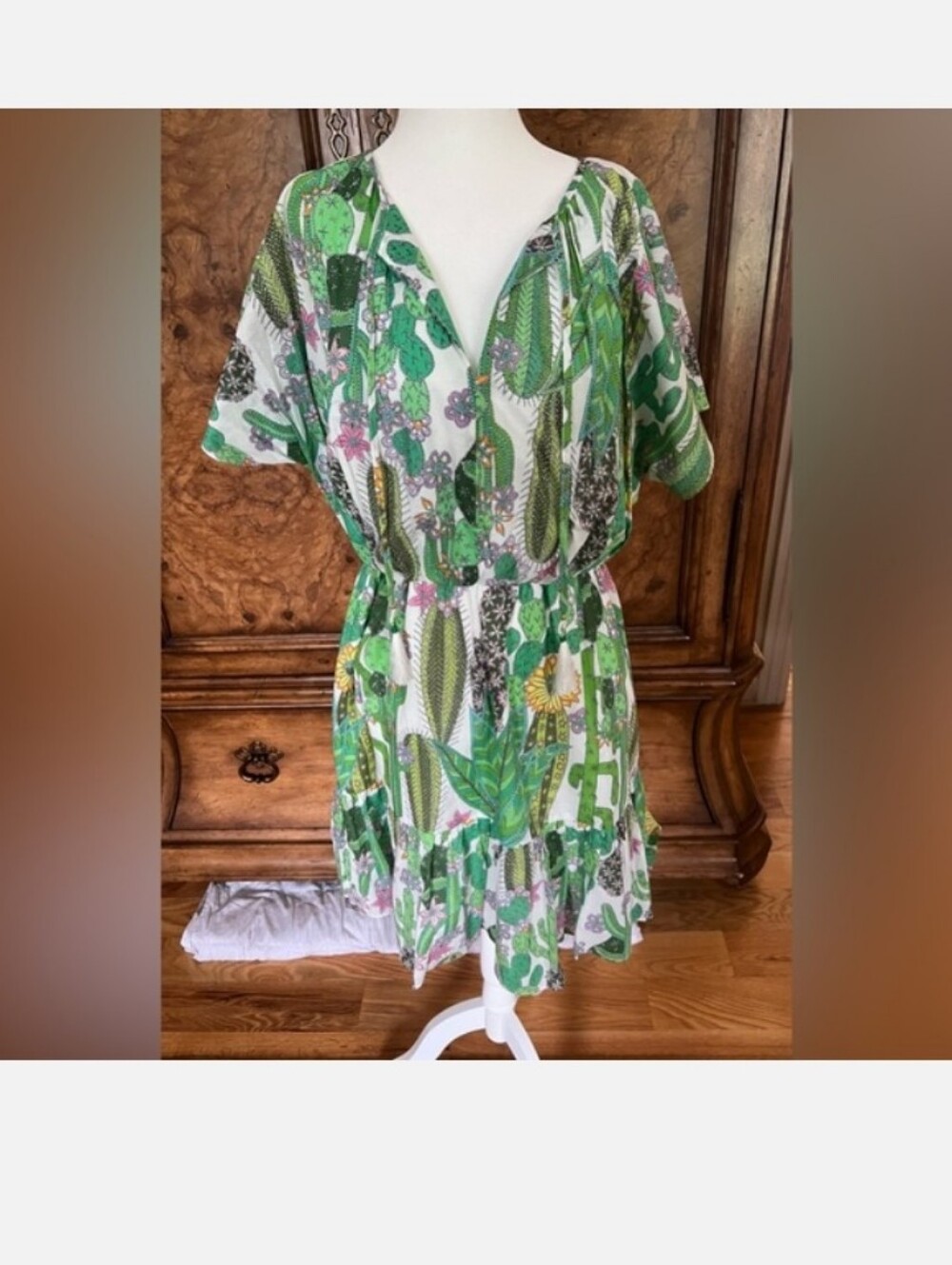 Trina Turk Green & White Botanical Print Midi Dress